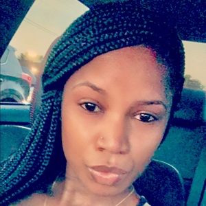 Meet your Posher, Johnetta